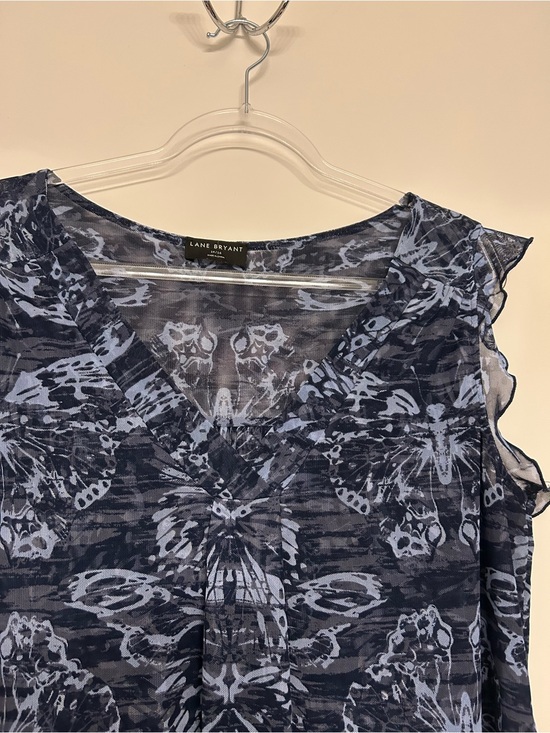 Lane Bryant Tops - Lane Bryant Navy and Light Blue Butterfly-Print Sleeveless V-Neck Top Size 14/16